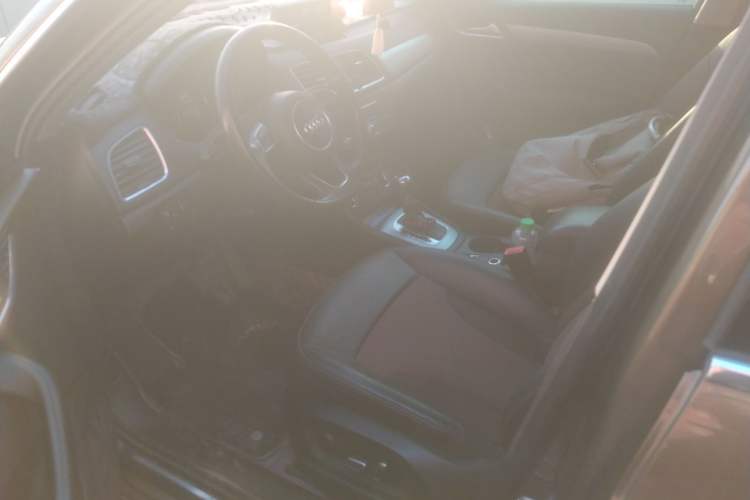 Used Audi Q3 2017 30 TFSI Fashion Model Left Front Seat