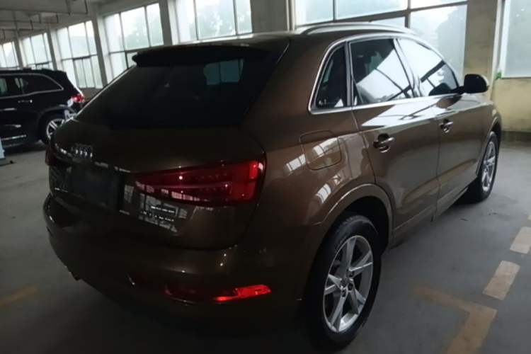 Used Audi Q3 2017 30 TFSI Fashion Model Rear Right 45 Deg