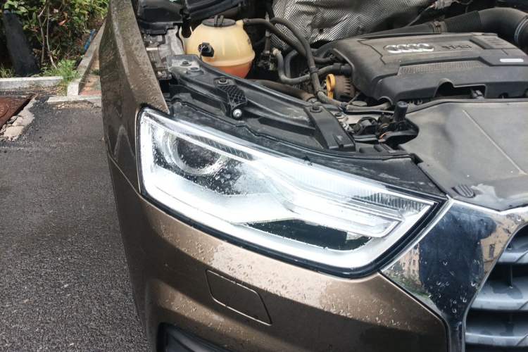 Used Audi Q3 2017 35 TFSI Fashion Model Right Front Headlight