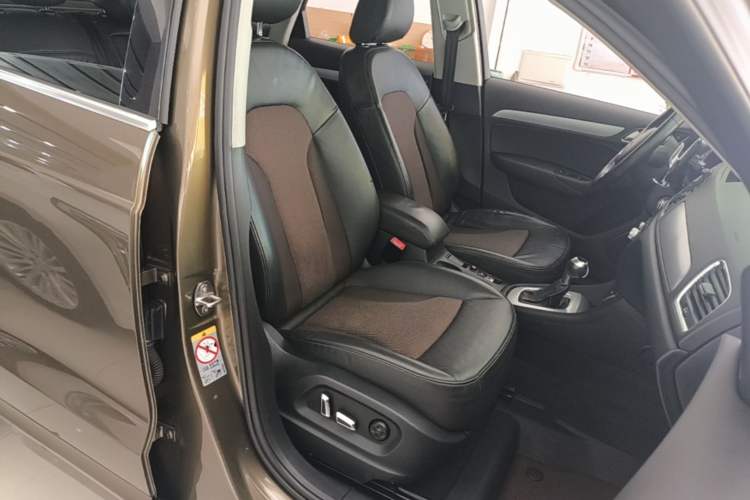 Used Audi Q3 2017 30 TFSI Fashion Model Right Front Seat