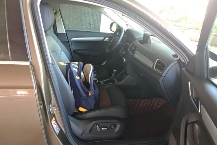 Used Audi Q3 2017 30 TFSI Fashion Model Right Front Seat