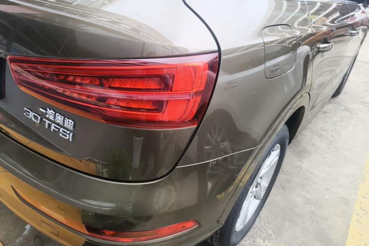 Used Audi Q3 2017 30 TFSI Fashion Model Right Rear Taillight