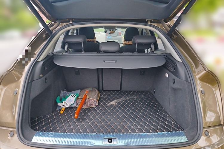 Used Audi Q3 2017 30 TFSI Fashion Model Trunk