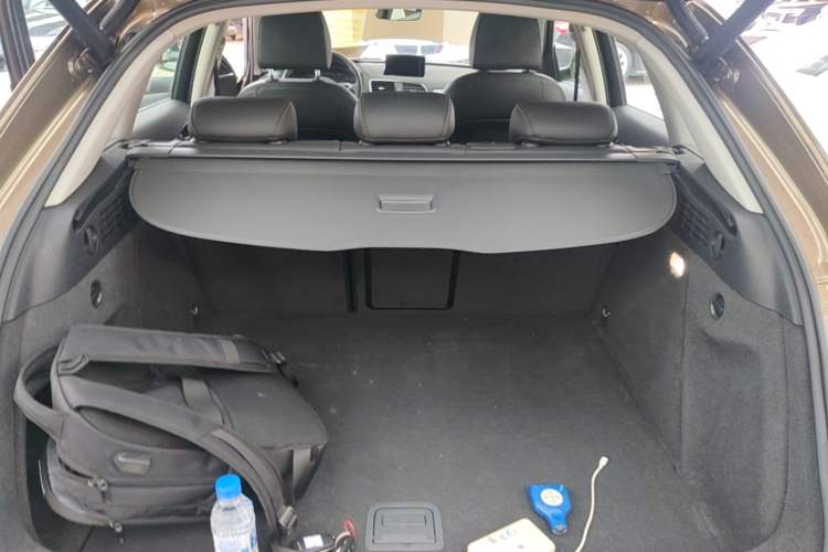 Used Audi Q3 2017 35 TFSI Fashion Model Trunk