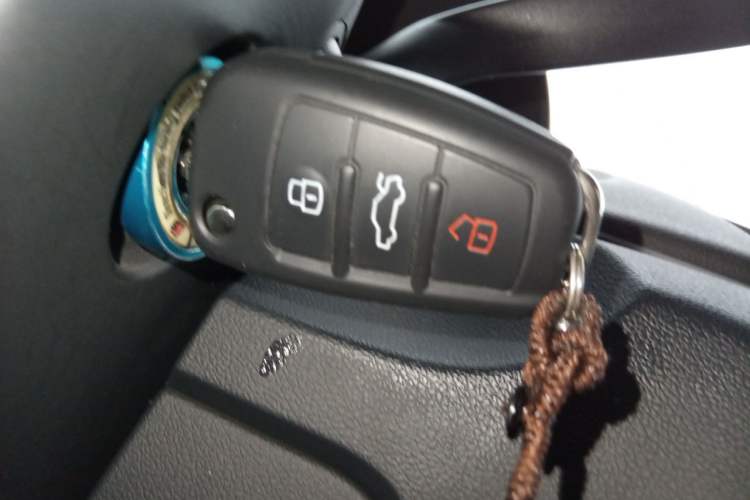 Used Audi Q3 2017 35 TFSI Fashion Model Vehicle Key