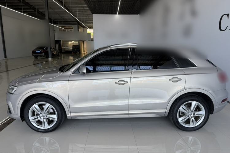 Used Audi Q3 2017 30 TFSI Fashion Model Exterior 5