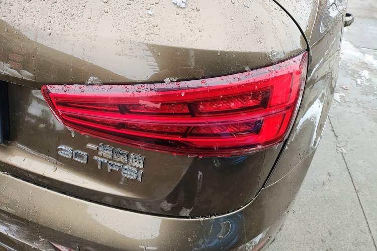 Used Audi Q3 2017 30 TFSI Fashion Model Exterior 6