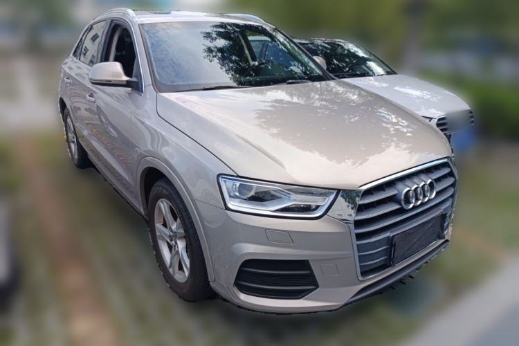 Used Audi Q3 2017 35 TFSI Fashion Model Front Right 45 Deg