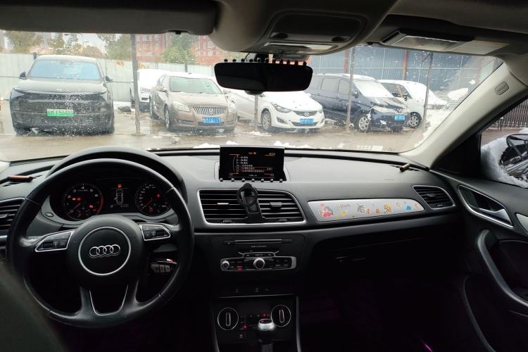 Used Audi Q3 2017 30 TFSI Fashion Model Headliner