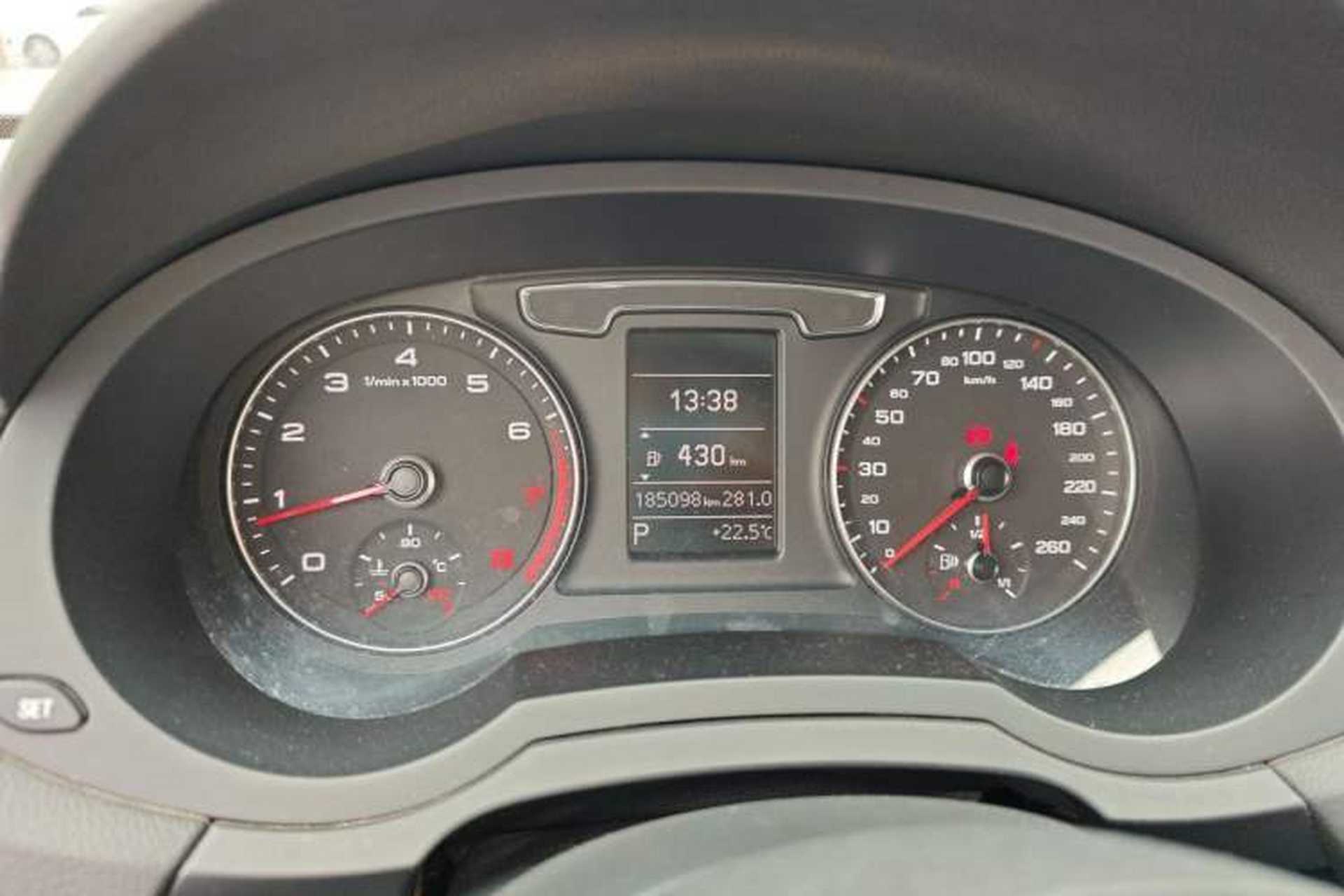 Used Audi Q3 2017 30 TFSI Fashion Model Instrument Cluster