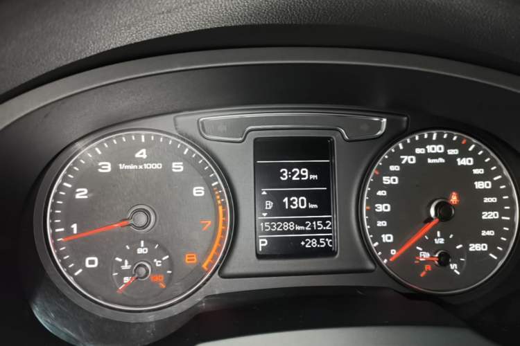 Used Audi Q3 2017 30 TFSI Fashion Model Instrument Cluster