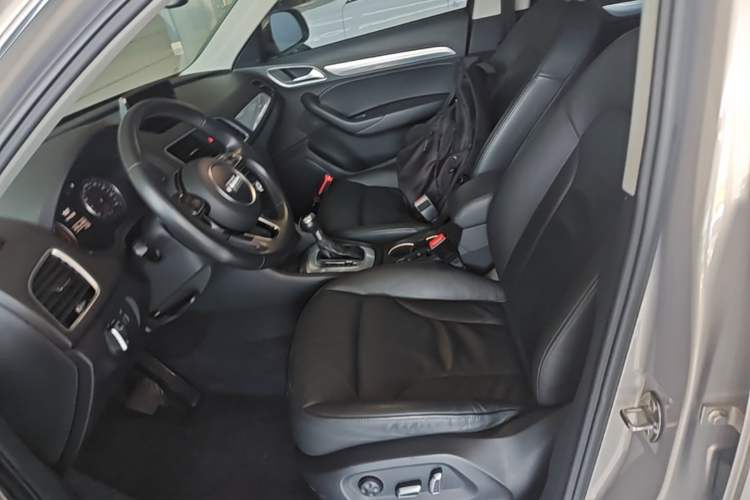 Used Audi Q3 2017 30 TFSI Fashion Model Left Front Seat
