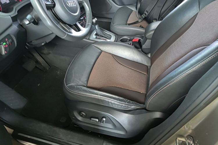 Used Audi Q3 2017 35 TFSI Fashion Model Left Front Seat