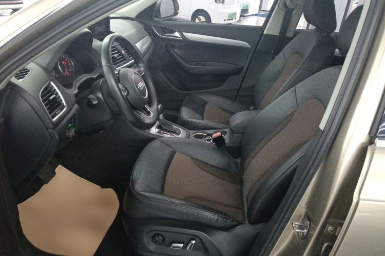 Used Audi Q3 2017 30 TFSI Fashion Model Left Front Seat