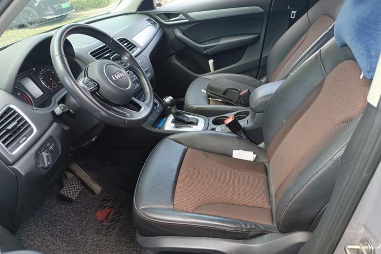 Used Audi Q3 2017 35 TFSI Fashion Model Left Front Seat
