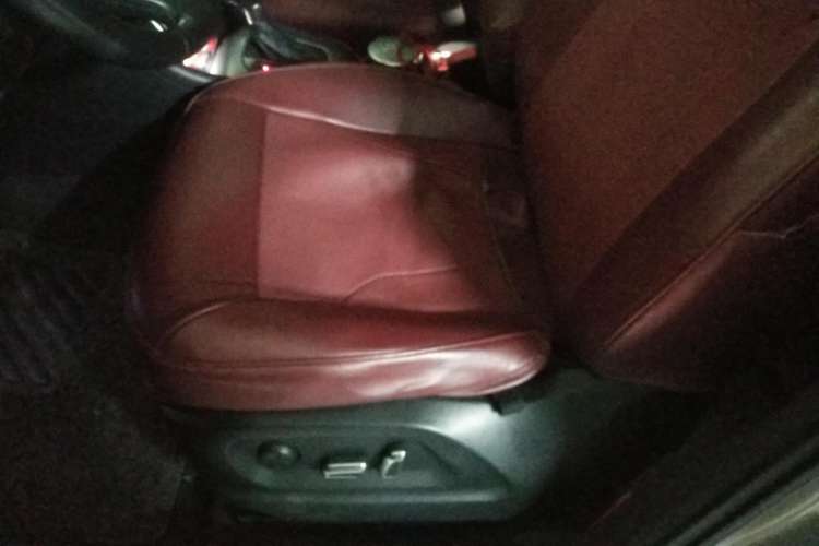 Used Audi Q3 2017 30 TFSI Fashion Model Left Front Seat