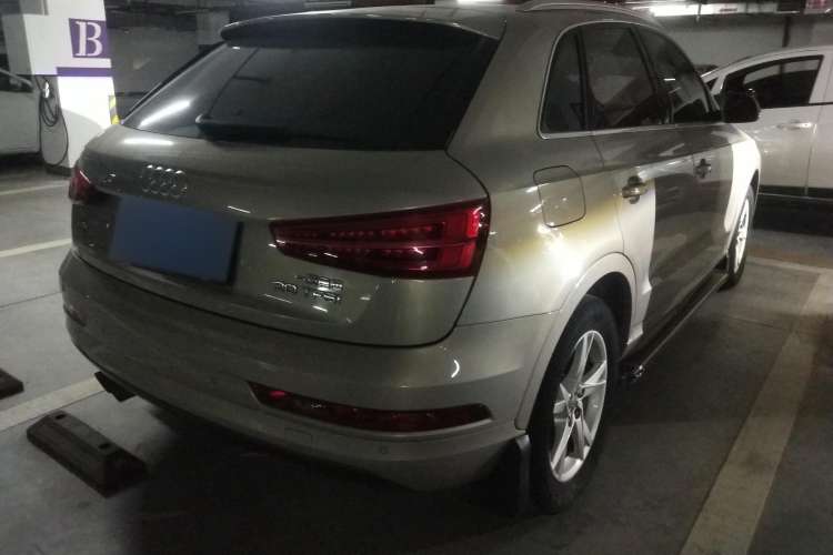 Used Audi Q3 2017 30 TFSI Fashion Model Rear Right 45 Deg