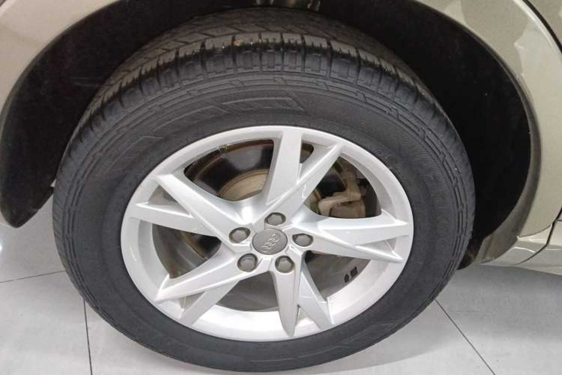 Used Audi Q3 2017 30 TFSI Fashion Model Right Rear Wheel Hub