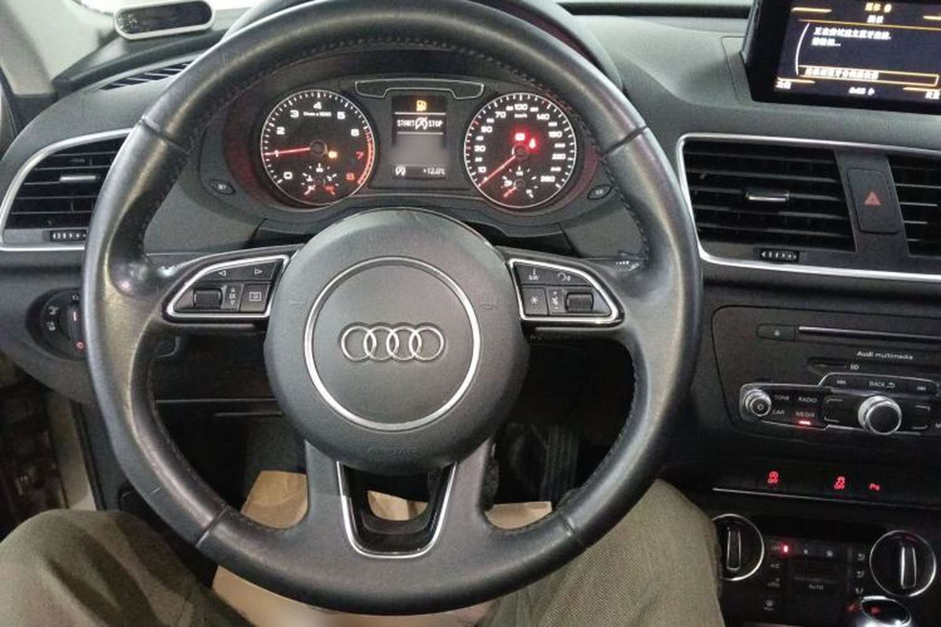 Used Audi Q3 2017 30 TFSI Fashion Model Steering Wheel