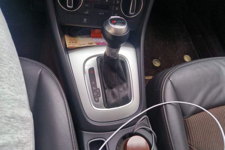 Used Audi Q3 2017 30 TFSI Fashion Model Gear Lever