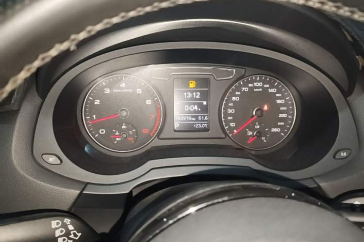 Used Audi Q3 2017 35 TFSI Fashion Model Instrument Cluster