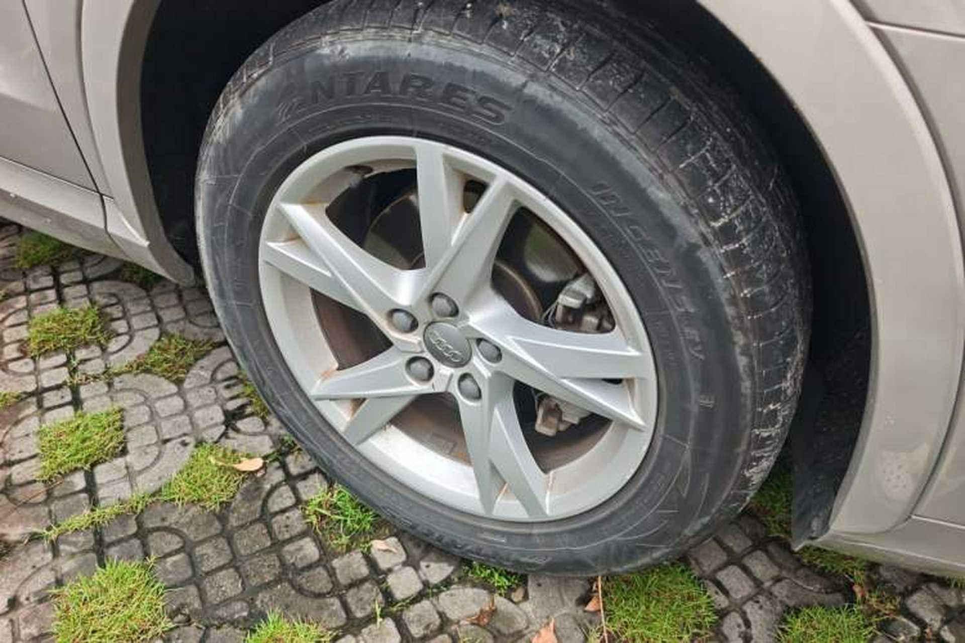 Used Audi Q3 2017 30 TFSI Fashion Model Right Front Wheel Hub
