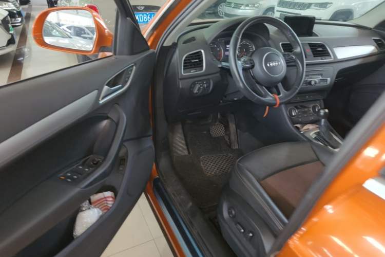 Used Audi Q3 2017 30 TFSI Fashion Model Driver Seat