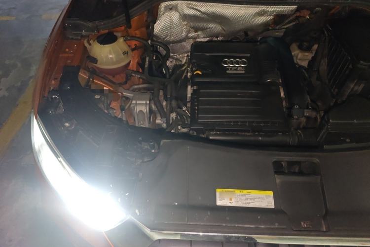 Used Audi Q3 2017 30 TFSI Fashion Model Engine Bay Right