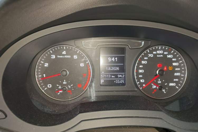 Used Audi Q3 2017 30 TFSI Fashion Model Instrument Cluster