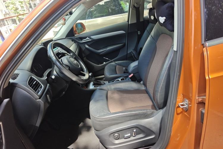 Used Audi Q3 2017 30 TFSI Fashion Model Left Front Seat