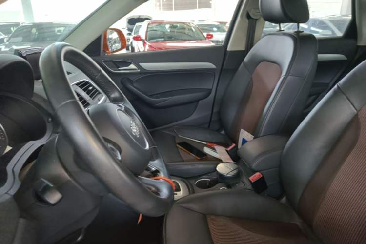 Used Audi Q3 2017 30 TFSI Fashion Model Left Front Seat