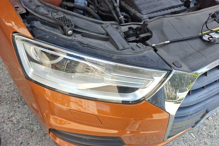 Used Audi Q3 2017 30 TFSI Fashion Model Right Front Headlight