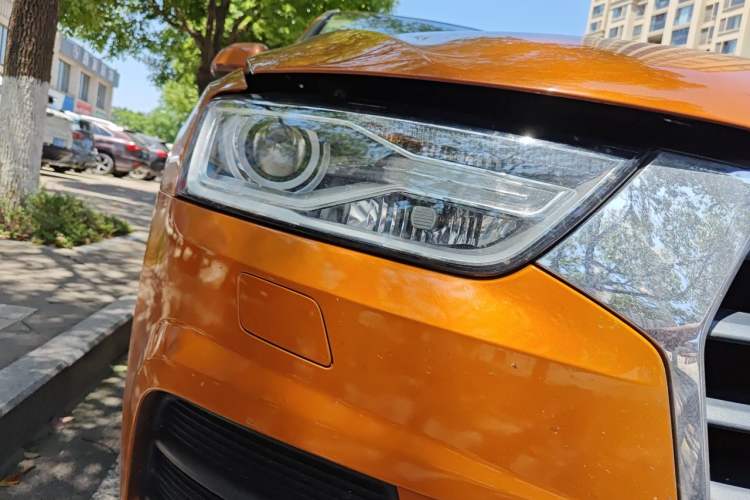 Used Audi Q3 2017 30 TFSI Fashion Model Right Front Headlight