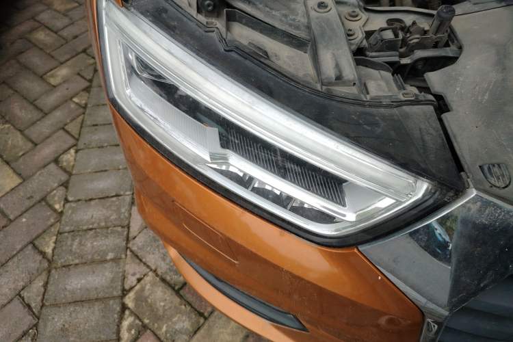 Used Audi Q3 2017 30 TFSI Fashion Model Right Front Headlight