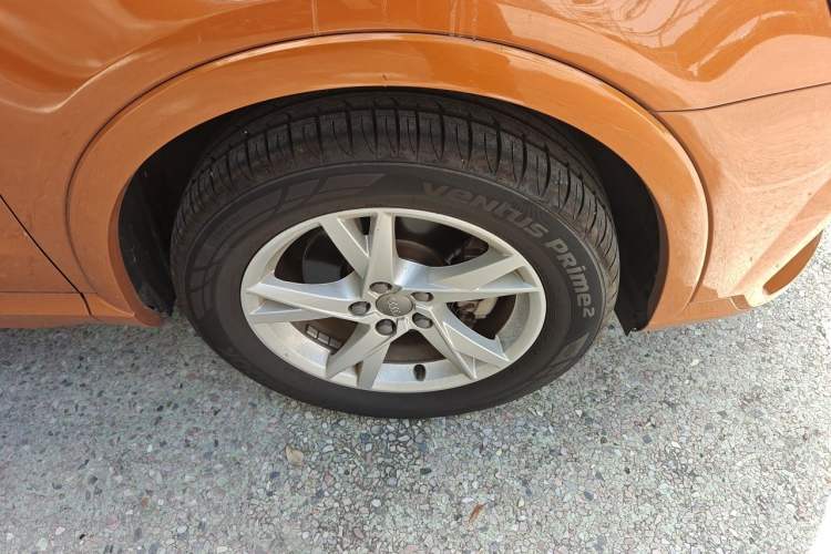 Used Audi Q3 2017 30 TFSI Fashion Model Right Front Wheel Hub