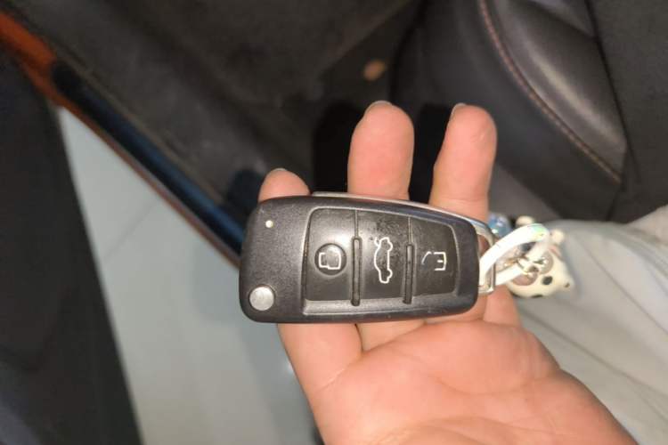 Used Audi Q3 2017 30 TFSI Fashion Model Vehicle Key