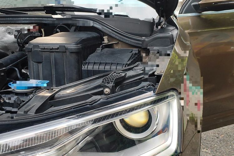 Used Audi Q3 2017 30 TFSI Fashion Model Engine Bay Left