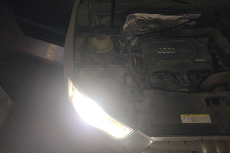 Used Audi Q3 2017 35 TFSI Fashion Model Engine Bay Right