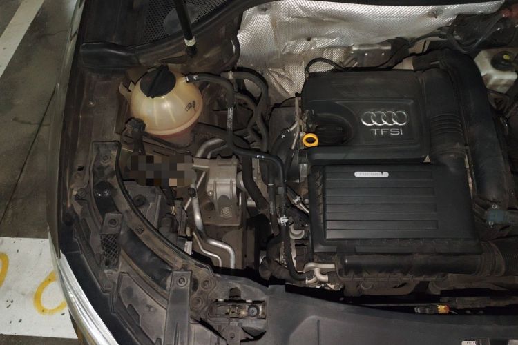 Used Audi Q3 2017 30 TFSI Sport Edition Engine Bay Right