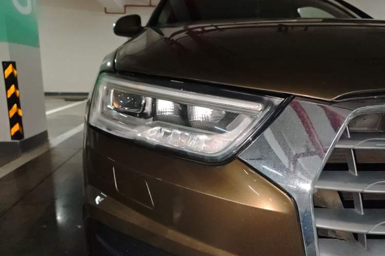 Used Audi Q3 2017 30 TFSI Sport Edition Right Front Headlight