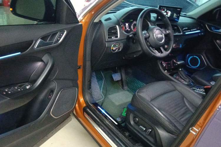 Used Audi Q3 2017 30 TFSI Fashion Model Driver Seat