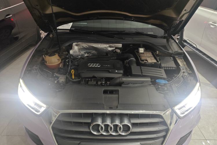 Used Audi Q3 2017 35 TFSI Fashion Model Engine Bay