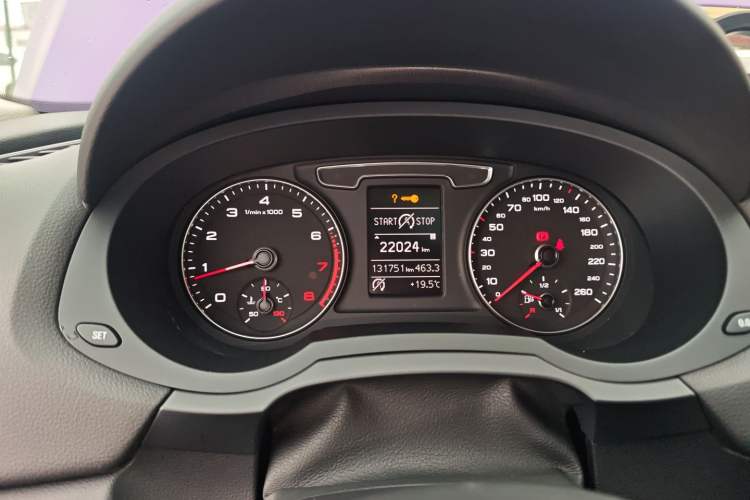 Used Audi Q3 2017 30 TFSI Fashion Model Instrument Cluster