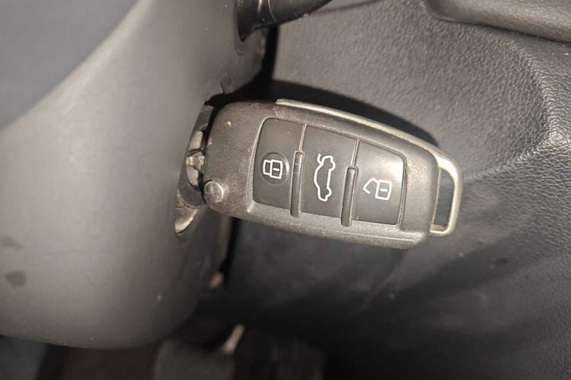 Used Audi Q3 2017 35 TFSI Fashion Model Interior 1
