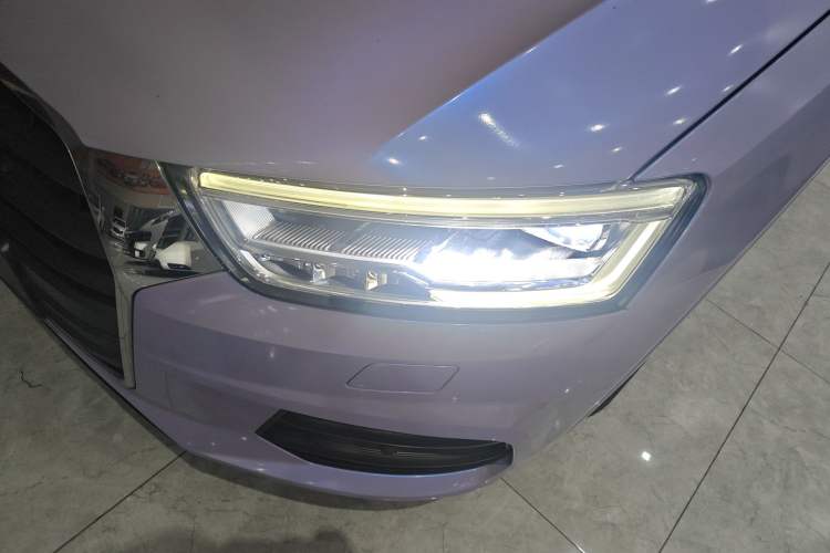 Used Audi Q3 2017 35 TFSI Fashion Model Left Front Headlight