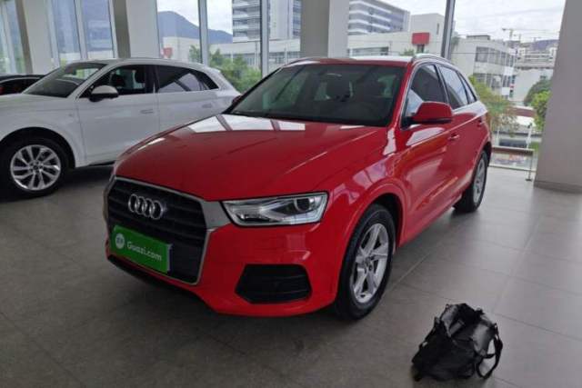 Audi Q3 2017 30 TFSI Fashion Model usado