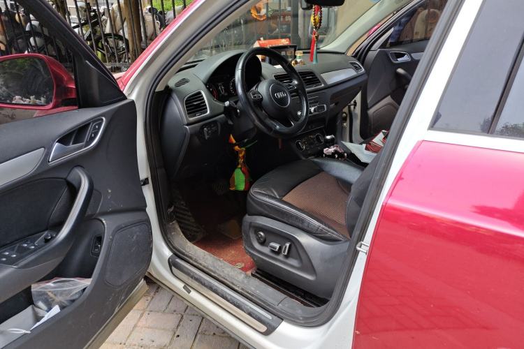 Used Audi Q3 2017 30 TFSI Fashion Model Driver Seat