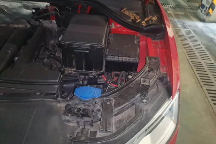 Used Audi Q3 2017 30 TFSI Standard Model Engine Bay Left