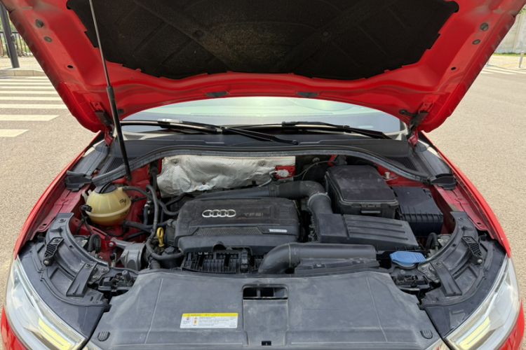 Used Audi Q3 2017 35 TFSI Fashion Model Engine Bay
