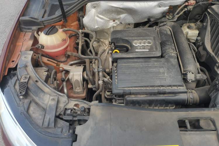 Used Audi Q3 2017 30 TFSI Fashion Model Engine Bay Right